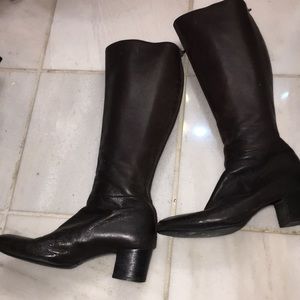 PRADA Boots 8.5